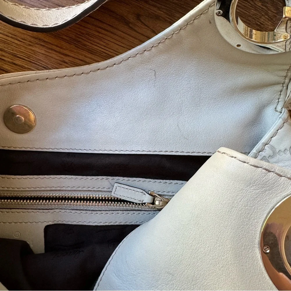 💕SOLD💕 Gucci Guccissima Ivory Leather Charlotte Hobo Bag (w/ COA) - Picture 7 of 14